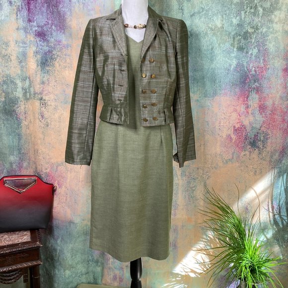 📌Carrie Hutton Elegant fitted Dress with Jacket - Picture 4 of 16